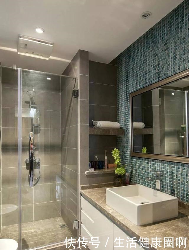 海吉布|老公非要在餐厅做一排柜子,装修完太好用,朋友都快把门槛踏平了!