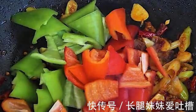 鸡蛋|活了30年，才知道豆腐加鸡蛋这样做居然这么香，上桌瞬间抢光光