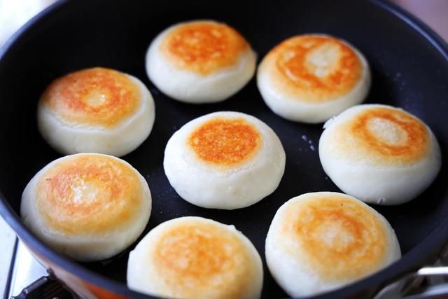 秋冬季节多吃山药，学会这个吃法，比煲汤更美味，软糯拉丝超好吃