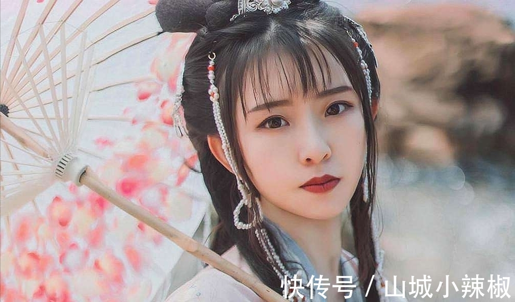 陌上花开$李清照少不知愁,酒后寻欢写下第一首词,如今已成少女学坏的借口