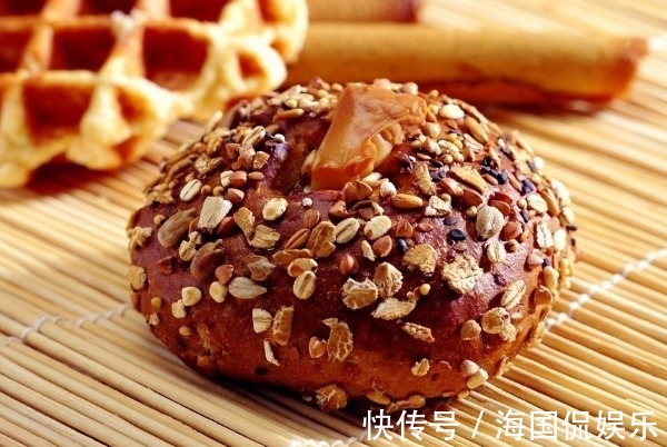 孩子|假如只有十元，你会吃哪个测出你在孩子心中是怎样一个妈妈