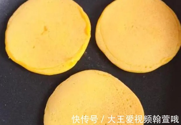 香甜可口|如何制作奶香玉米软饼