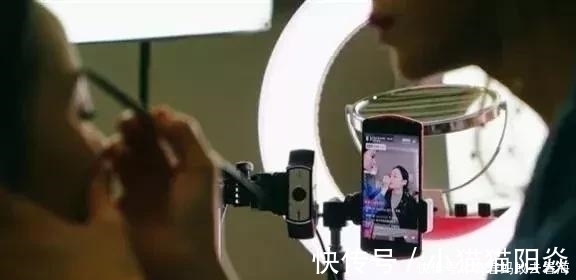 直播|直播两小时，销售3个亿，服装工厂的“春天”来了