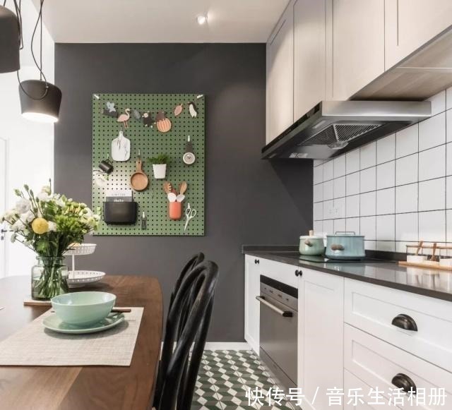 地台|60㎡小户型,地台抬高50公分后收纳能力绝了,整体效果极佳!