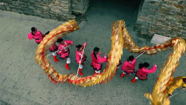 老年|中国说：高佑思，我们走！过年就去武汉