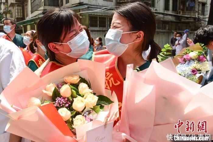 支援|广州近200名支援抗疫的医护人员结束隔离休整返院