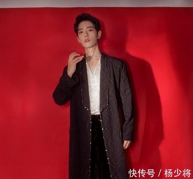 肖战|官媒点名表扬肖战粉丝,发文时间另有深意,官媒太暖心了