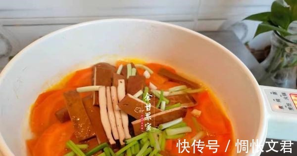 馒头|晒俩人晚餐，简单家常菜，煎煮蒸炒轻松上桌，朋友好聪明