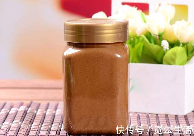 芝麻酱调稀,用水还是用油分享2种正确方法,丝滑细腻味道香
