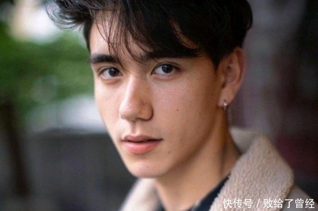 和马从《创造营2021》退赛的第一条微博,与粉丝约定尽快来中国!