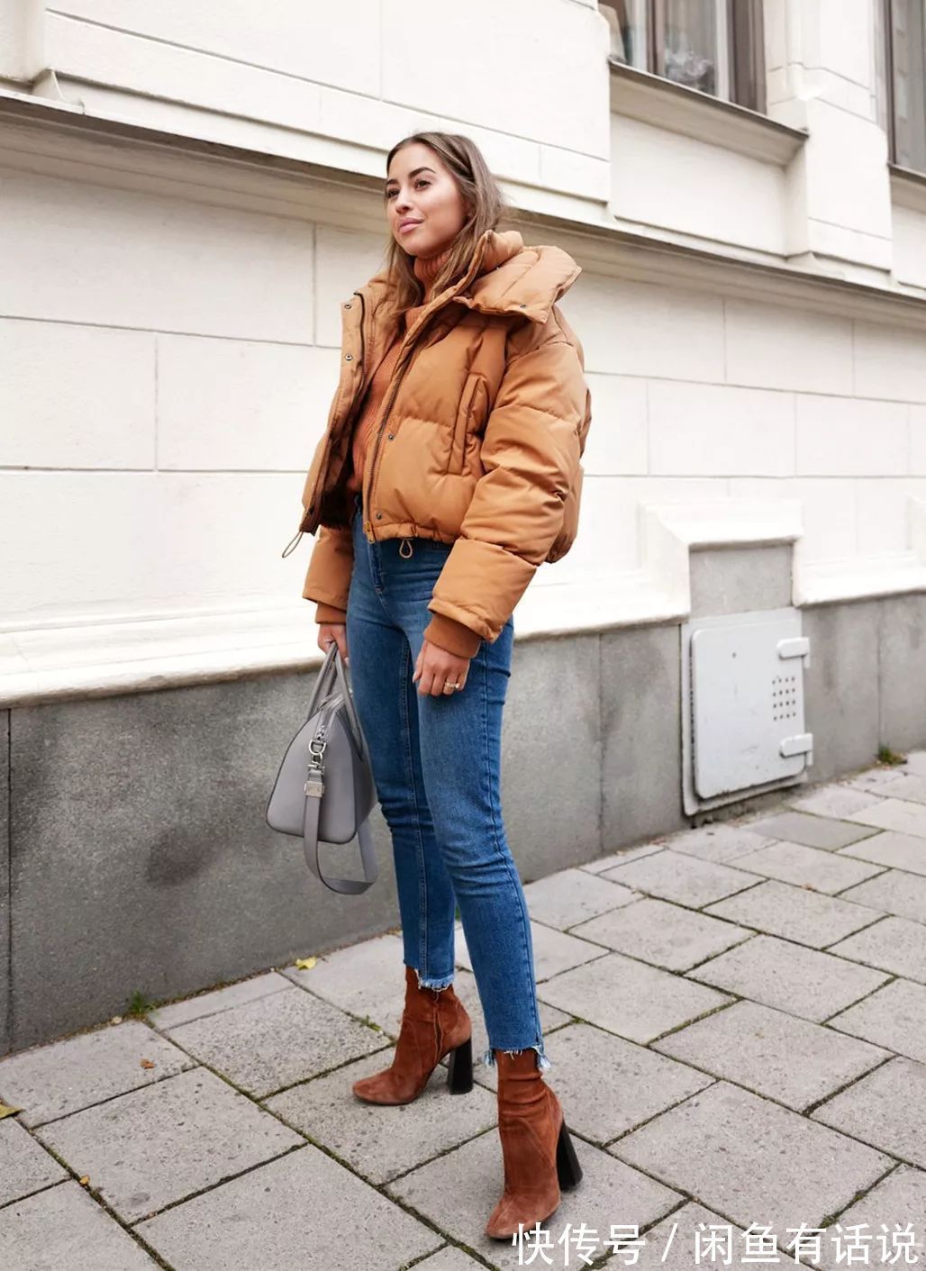 搭配 穿羽绒服别配打底裤,太土!今年流行搭配这4种下装,保暖又洋气