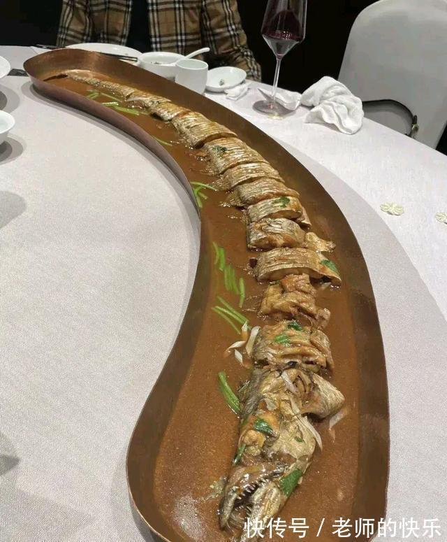 |小白段子社04:上课遇到这种人我还有心思上课?