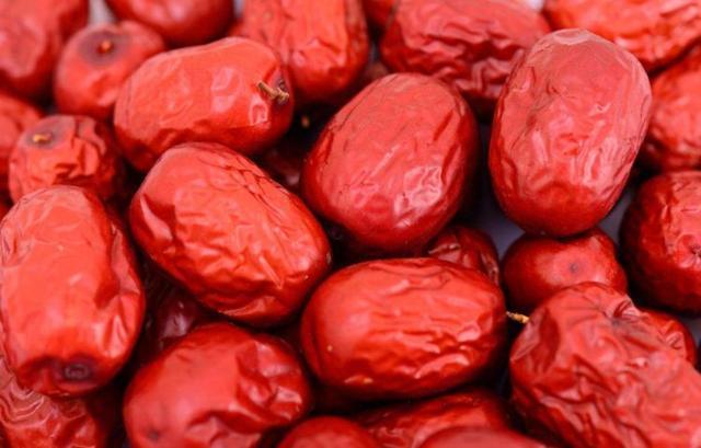 姚主任|中医红枣是个宝，吃对时间更有效！红枣什么时候吃最好，知道吗
