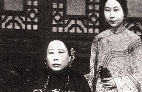 二婚|她是李鸿章唯一的女儿,被迫嫁给40岁二婚男,生的曾孙女家喻户晓