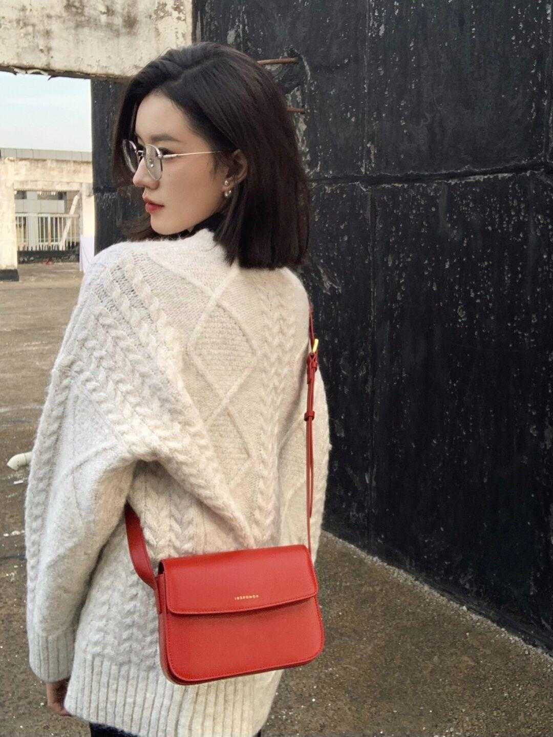 穿搭 降温了,这几位时尚博主把“毛衣”穿出高级感,保暖舒适又洋气!