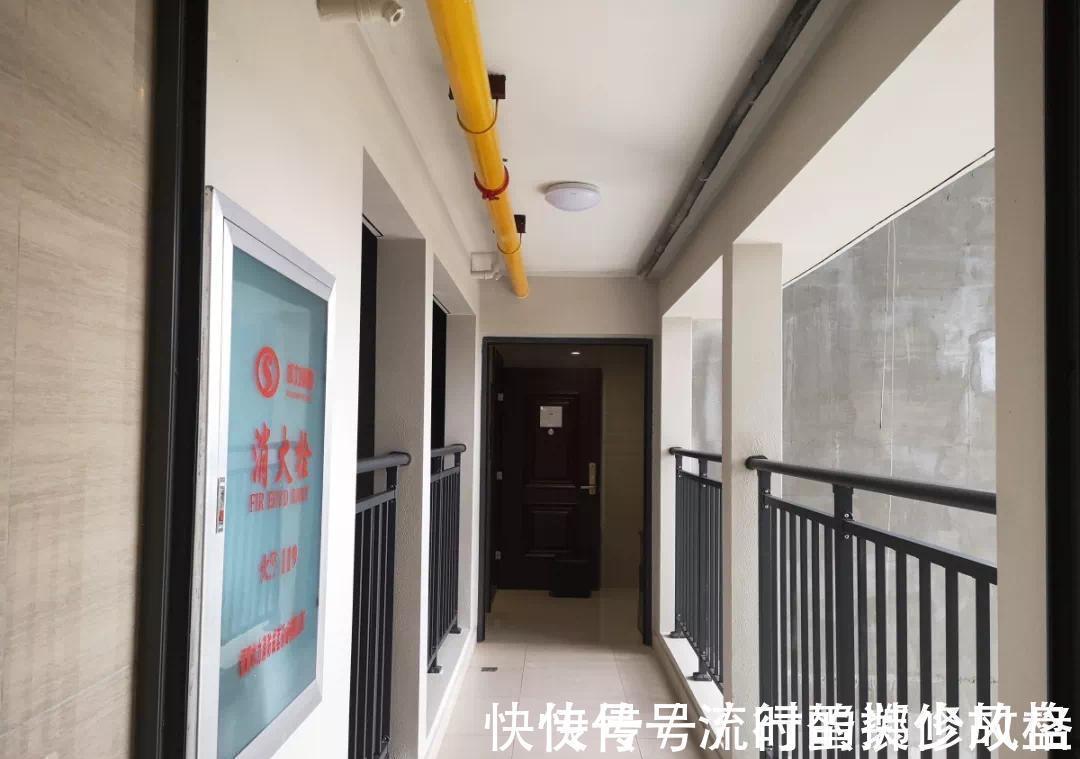 连廊|别人买房都不喜欢连廊,我哥们却专挑连廊户型买,住了一年说真香
