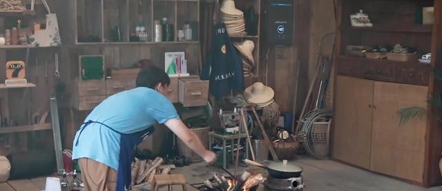 张艺兴|《向往5》终于宠幸黄磊了，连续帮他实现两个愿望，不再是工具人