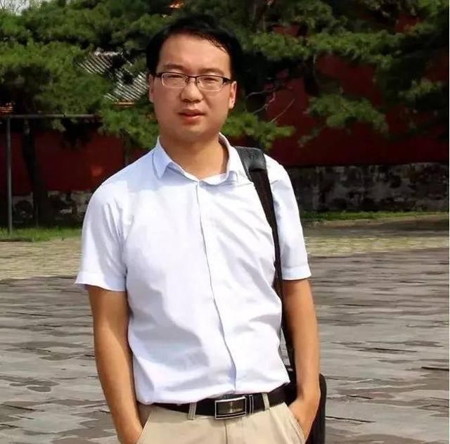 书法大厦杯|80后小伙获首届“书法大厦杯”特等奖,奖50万,12届国展连中二元