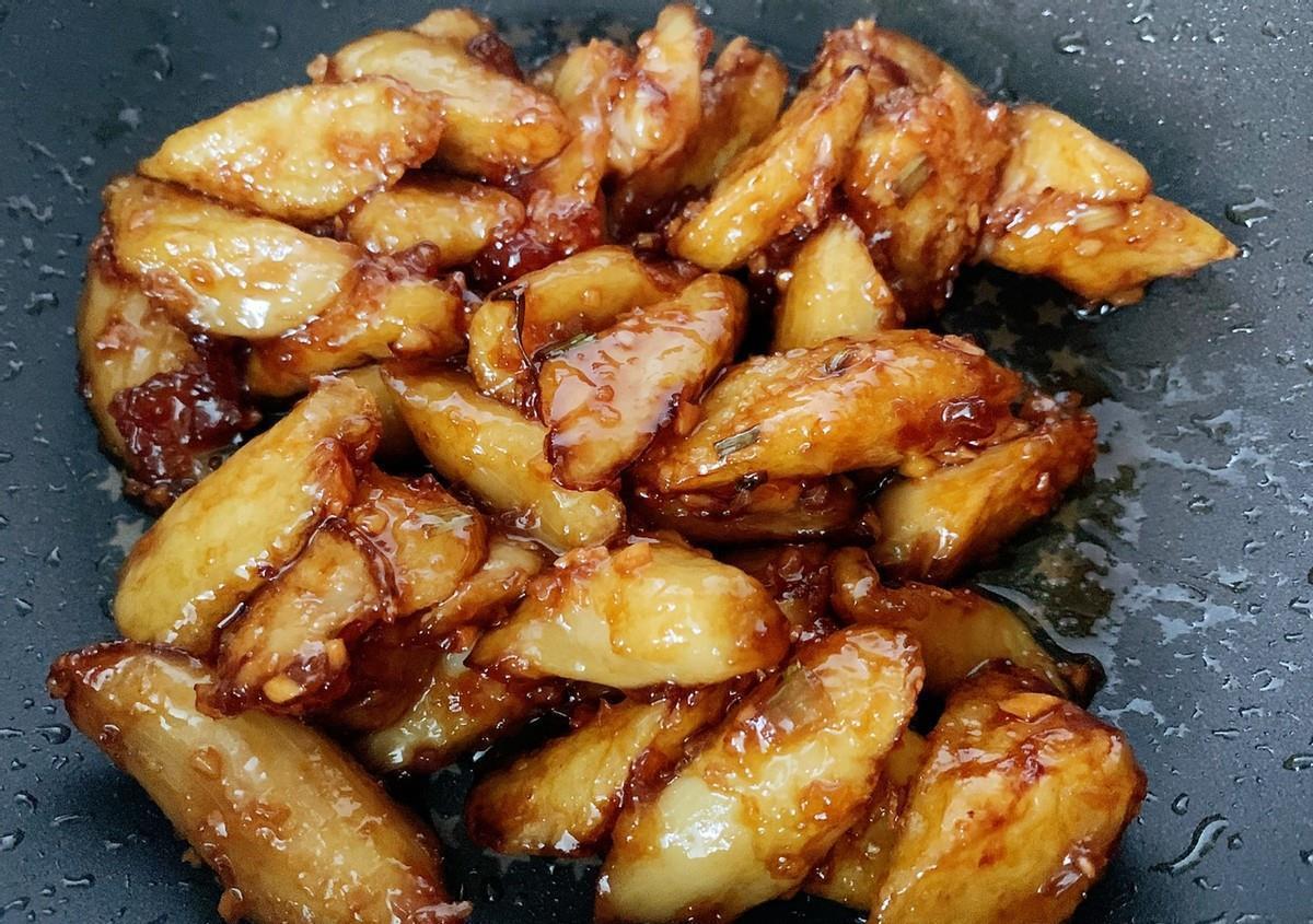 年后，全家都迷上此菜了，一周吃3回都不够吃，开胃还下饭