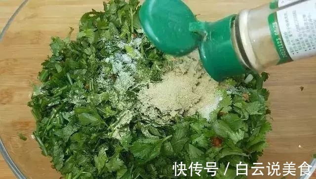 丸子的新做法,又香又鲜,非常适合这个寒冷的季节吃!