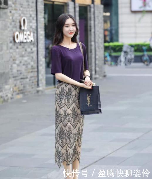 长裙|街拍美图穿搭时尚长裙的小姐姐,穿出了气场,尽显女神魅力