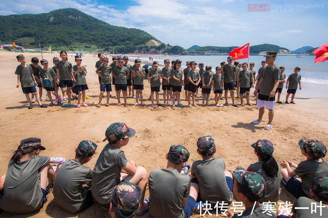 电子产品|38度的高温,一群孩子在沙滩上暴晒,这种夏令营你会让孩子去吗?