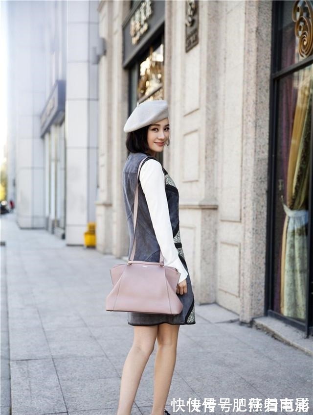 时尚 小白鞋已经失宠了,今年流行“1+1鞋”,时尚显高,明星都上头了!