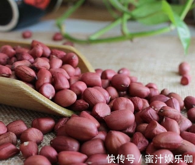 气血|花生与此物搭配,坚持半月,血管通了,气血足了,可惜很少人知道