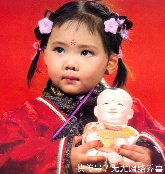 流落|《红楼梦》流落烟花巷的巧姐,刘姥姥为何“忍耻”招了巧姐?