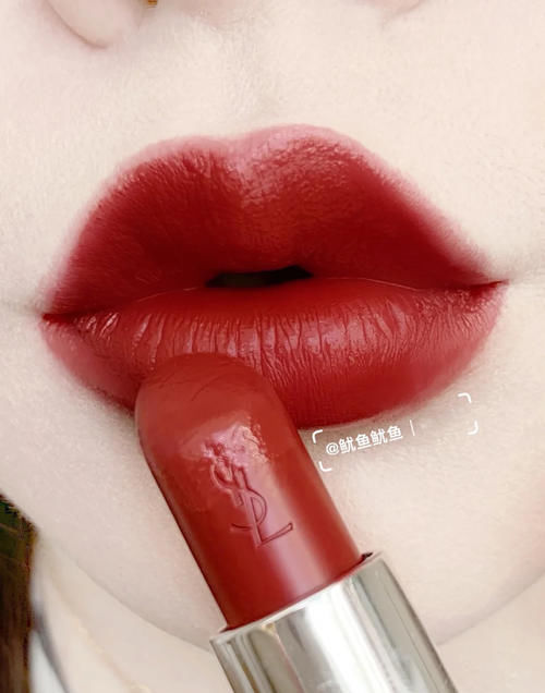 YSL能有什么坏心思？它只是想掏空我的钱包