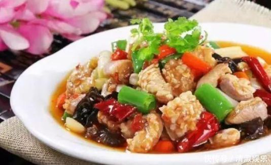 适合晚上吃的几道家常菜，鲜香又营养，配上米饭味道鲜美十分下饭