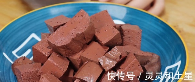 腥味|炒猪血,好多人上来就做错了,教你正确做法,猪血滑嫩无腥味!