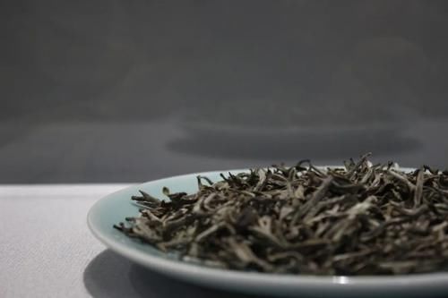 林振传|品品香?敬岁月，一杯40年老白茶的不惑之旅