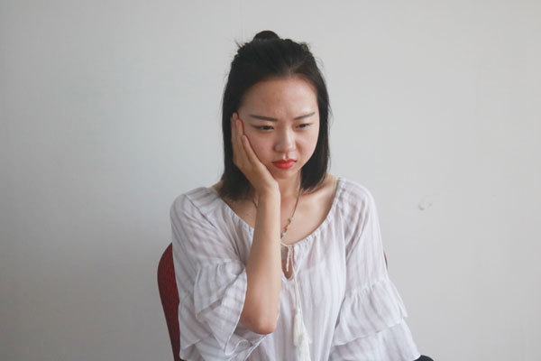 皮肤|血虚的女人皮肤差、精神差教你两个方法调理，助你把气血补回来