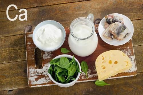 人群|老年人吃盐有四个注意有高血压心脏病的人群要谨记