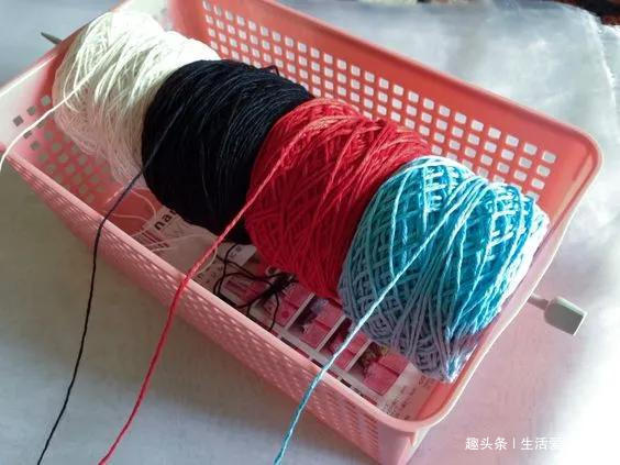 编织爱好者都喜欢的毛线收纳小妙招，不乱滚，不打结！