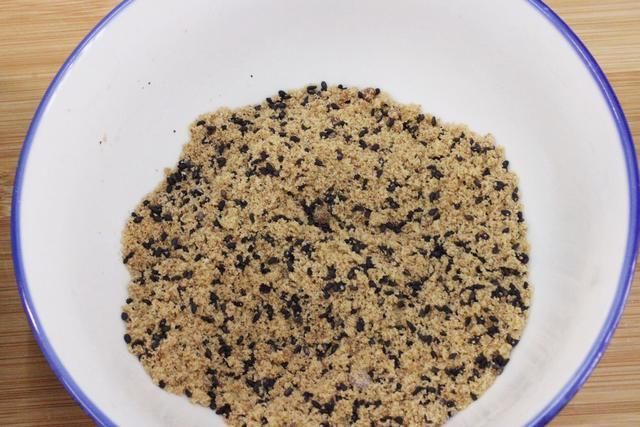 酥脆|孩子最爱吃的红糖酥饼，掌握正确的做法，层层酥脆，放凉不回软