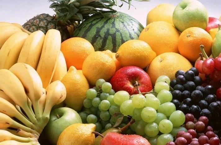 脾虚|入秋后,这5种水果少给娃吃,脾虚积食不消化,还影响发育