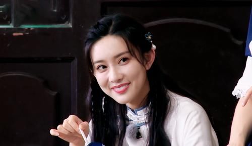 奔跑吧兄弟|《奔跑吧9》最卑微飛行嘉賓，被叫錯(cuò)名字后滿臉賠笑，卻不敢吭聲