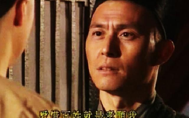 鹿鼎记|鹿鼎记:金庸有3处暗示,康熙去五台山找爸爸,目的不并纯粹