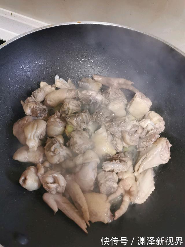 干燥的秋季,要给家人多做这种汤,营养又滋润,一口新鲜味道好