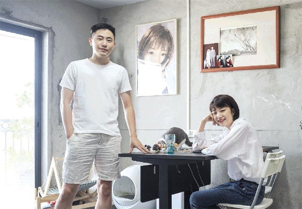 住进|90后小伙买下毛坯房,不装修直接住,网友:确实是牛啊