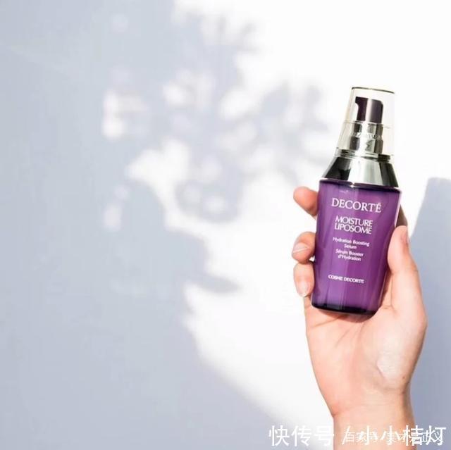 女人到了30岁,这4款精华就拉黑吧,噱头大实力却差,真不咋地