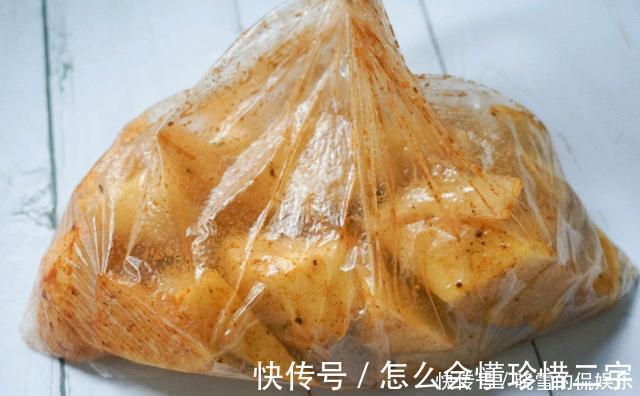 孩子|土豆的创意新吃法，不用一滴油，香脆不腻，孩子很喜欢吃