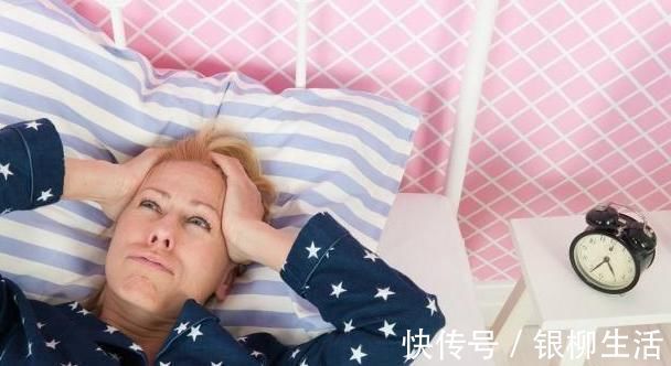 症状|经常失眠怎么办？经常吃“3种”食物，调节睡眠，让你一觉到天亮