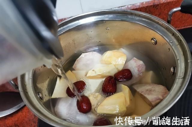 消食|便秘最该吃的不是香蕉而是它,一天吃两个,消食助消化比吃香蕉好