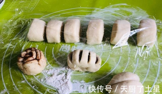 馒头|多吃山药健脾胃，一根山药一百克面粉锅里一蒸，松软香甜又营养！