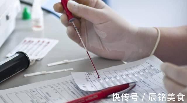 流产|这2种血型的女人,第一个宝宝尽量别流产,因为对你真的很重要