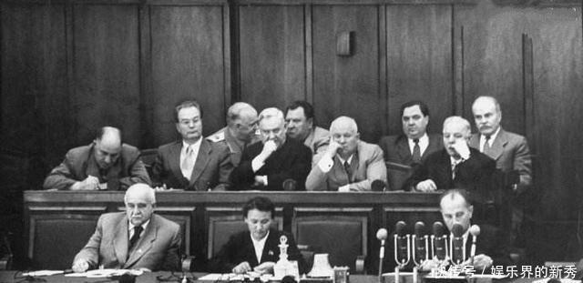 斯大林|此人政治水平很低,手段简单残暴,为何能赢得斯大林绝对信任!