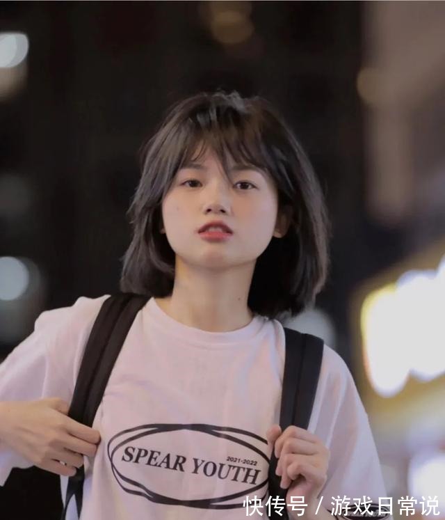 大饼脸 女生最显丑的发型,真的别再留了!女生最显丑的发型,真的别再留了!